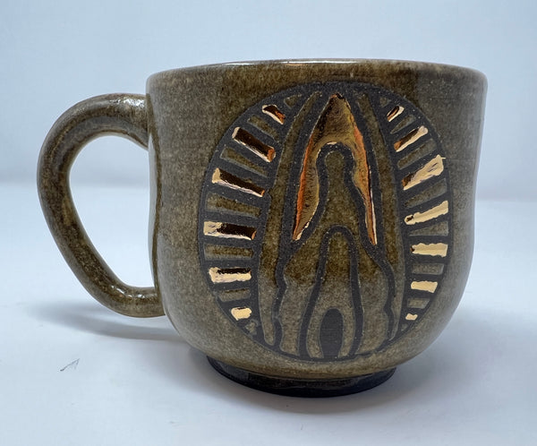 Vulva mug with gold!